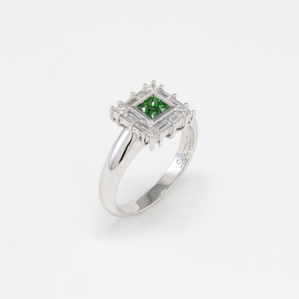 18KT White Gold Diamond & Tsavorite Ring