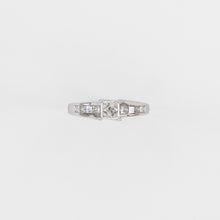14KT White Gold 1.00CT T/W Diamond Engagement Ring